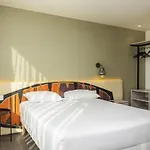 Ibis Styles Centro Liberdade Ne Otel 3*