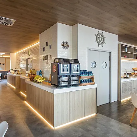 Ibis Styles Centro Liberdade Ne