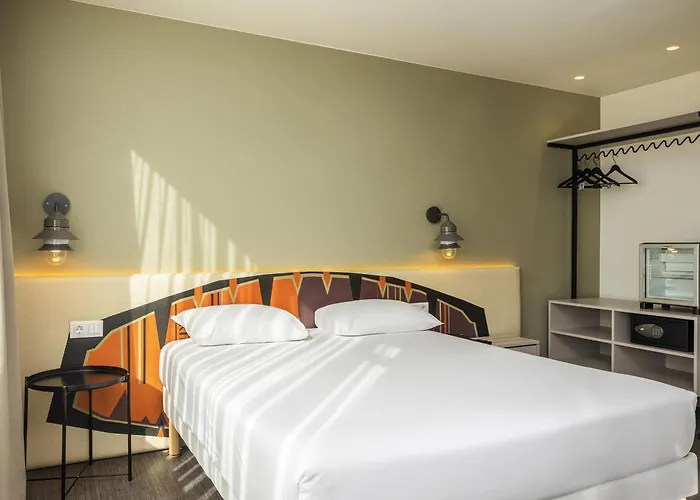 Ibis Styles Centro Liberdade Ne Hotel 3*
