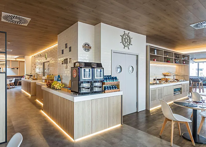 Ibis Styles Centro Liberdade Ne Hotel 3*